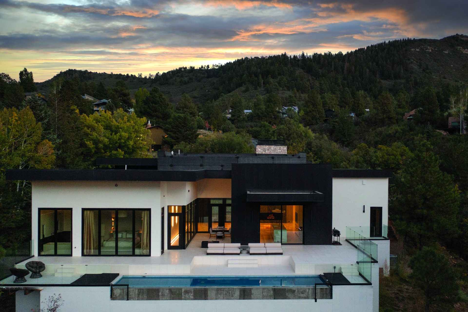 A Modern Masterpiece That Takes Mountain Living to a New Level